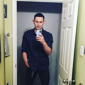 Meet your Posher, Adonis